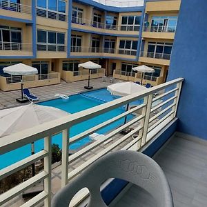 Suite Pool View